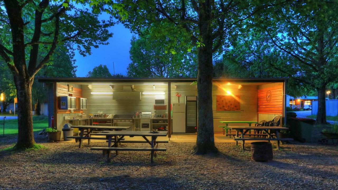 Big4 Porepunkah Holiday Park Bright Luaran gambar